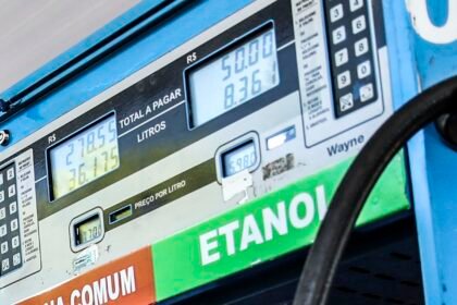 posto de gasolina jfcrz abr 0605223813